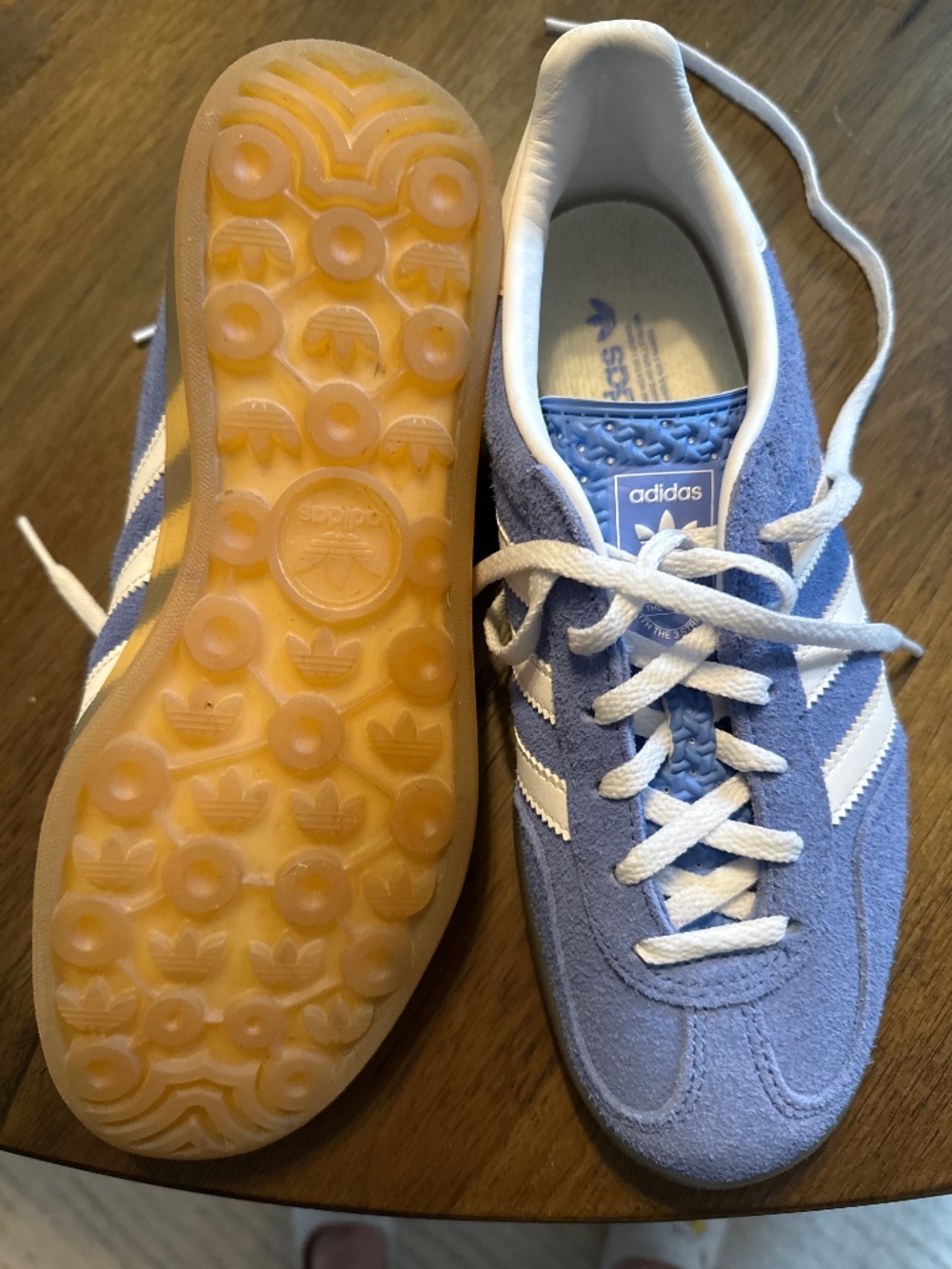 Adidas Suede Gazelles Periwinkle Blue US 6.5 - Picture 2 of 2